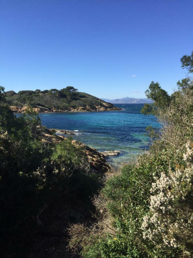 Auberge Des Glycines Porquerolles Exterior photo